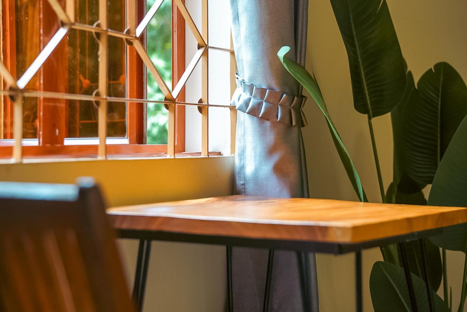 Karma Traders Kampot Hostel Стая снимка