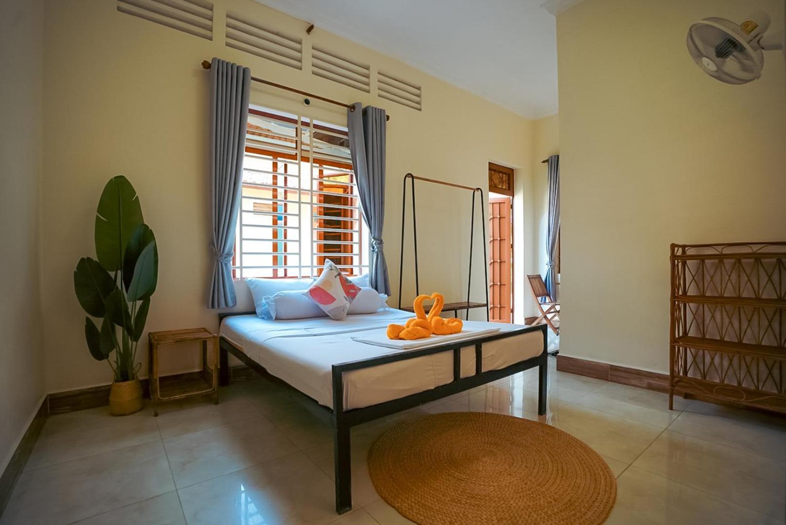 Karma Traders Kampot Hostel Екстериор снимка