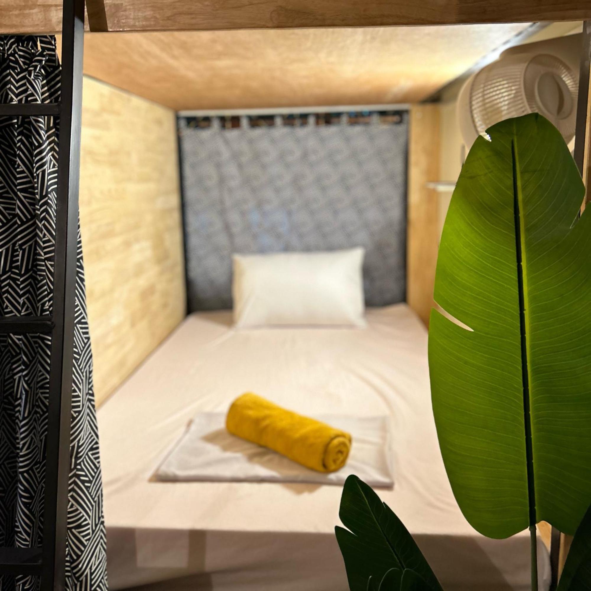 Karma Traders Kampot Hostel Екстериор снимка