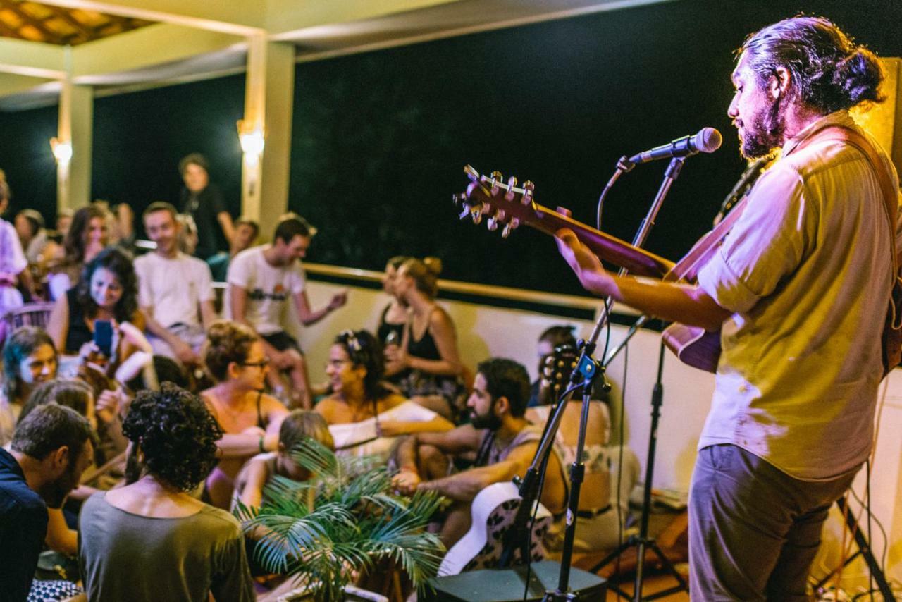 Karma Traders Kampot Hostel Екстериор снимка
